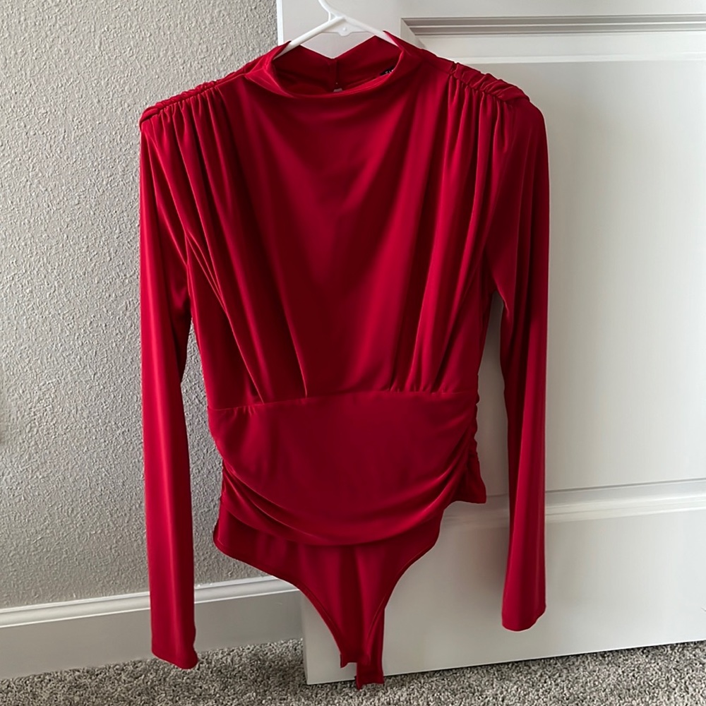 Red long Sleeves stretch top